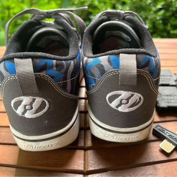 Heely’s size 7 Men’s skate shoes Grey & Blue/Black Camo - Picture 13 of 16